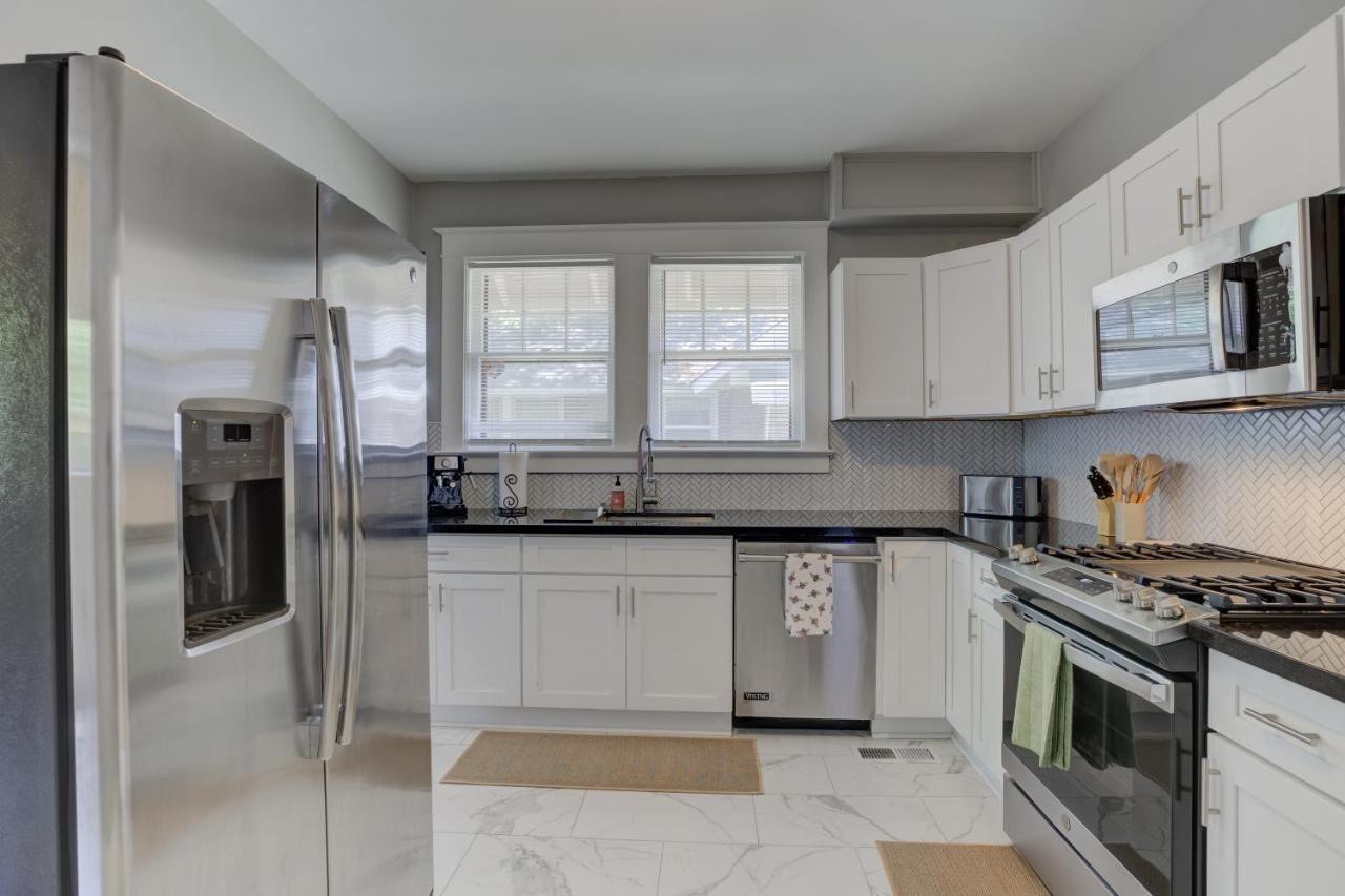 Spacious Bungalow With 6 Beds, Games, And Fire Pit - Close To Beale Street, Bbq, Graceland, & Liberty Bowl Memphis Buitenkant foto