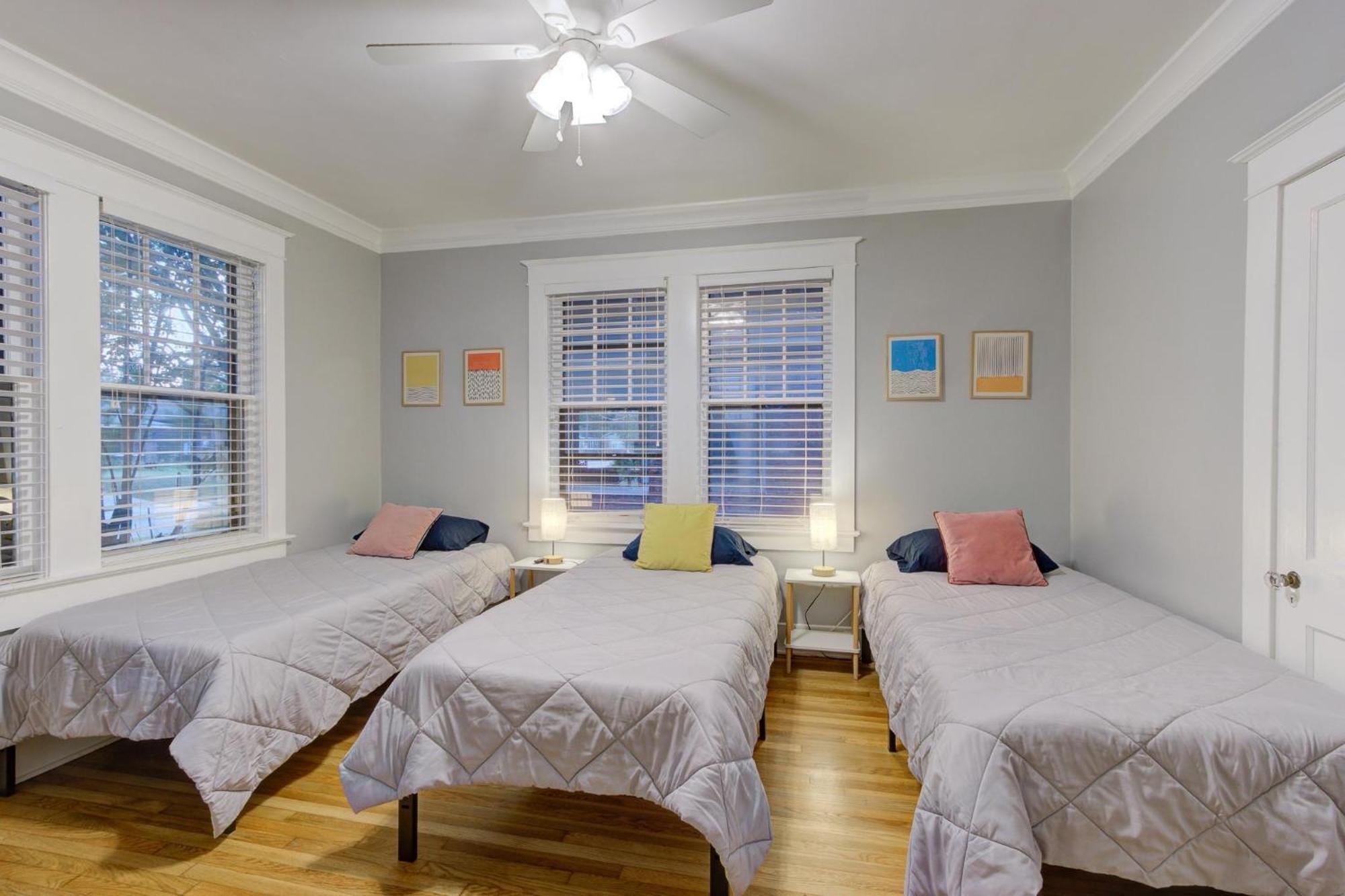 Spacious Bungalow With 6 Beds, Games, And Fire Pit - Close To Beale Street, Bbq, Graceland, & Liberty Bowl Memphis Buitenkant foto